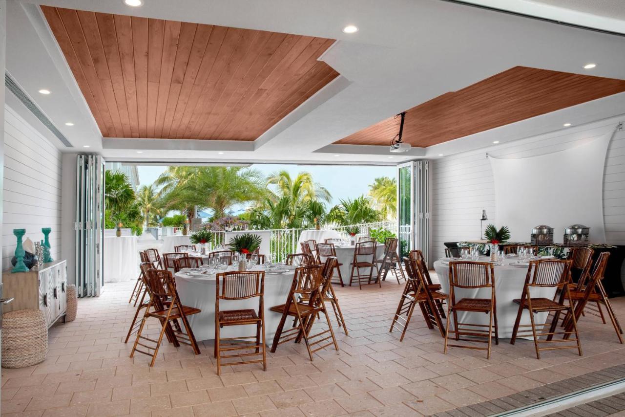 Courtyard By Marriott Faro Blanco Resort Marathon Exterior foto